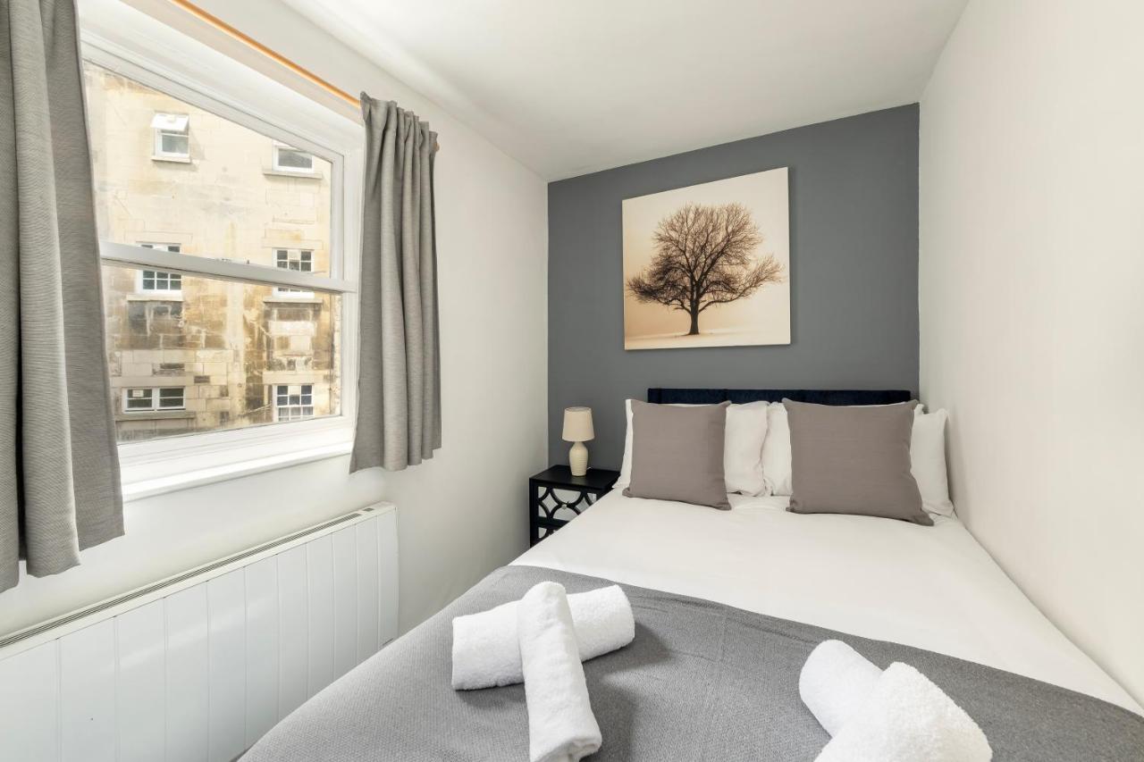Super City Centre Apartment - Two Bedrooms, Perfect Location Бат Екстериор снимка